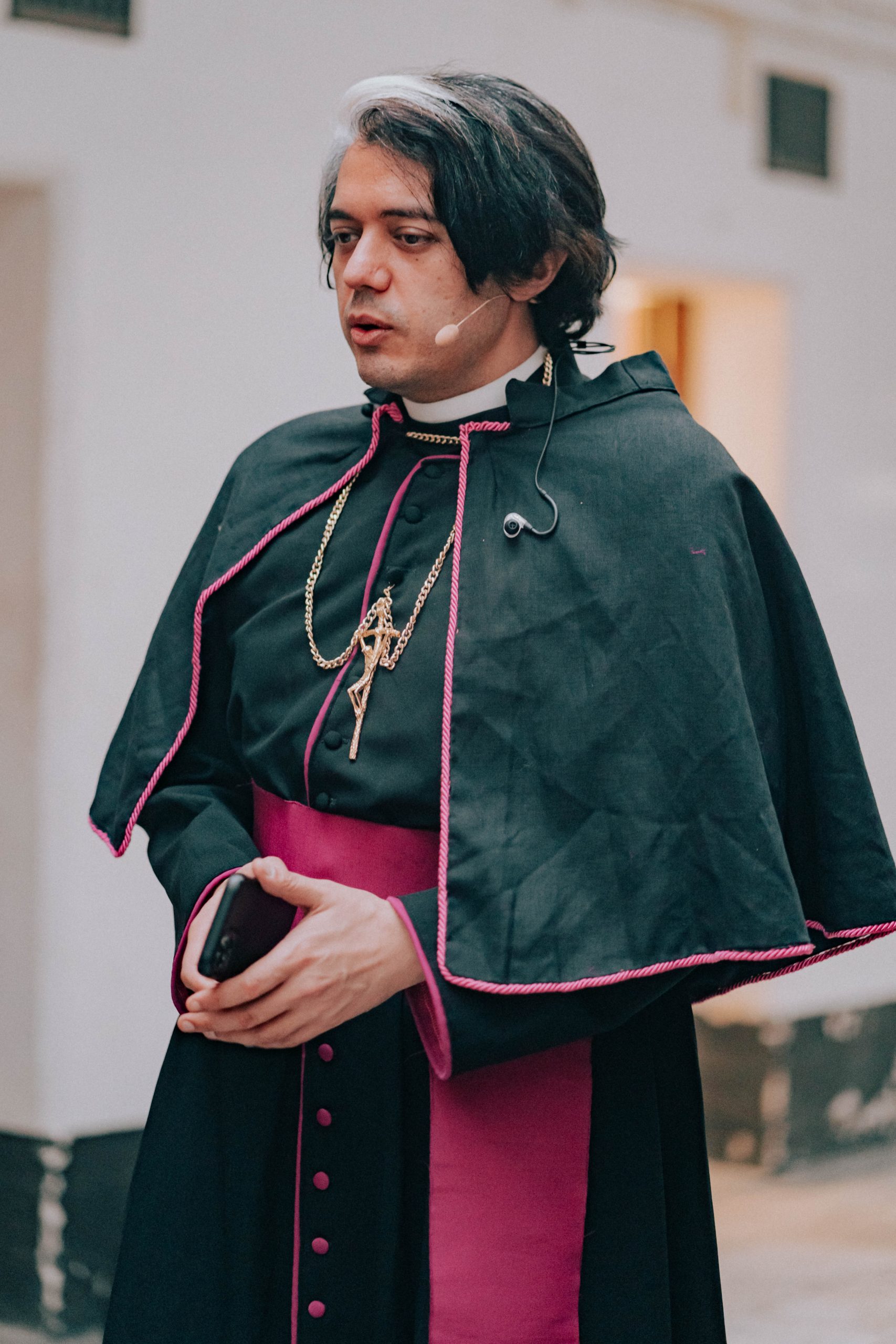 Roger Tirazona